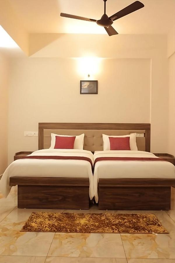 Oryx Homes Kochi Exterior photo